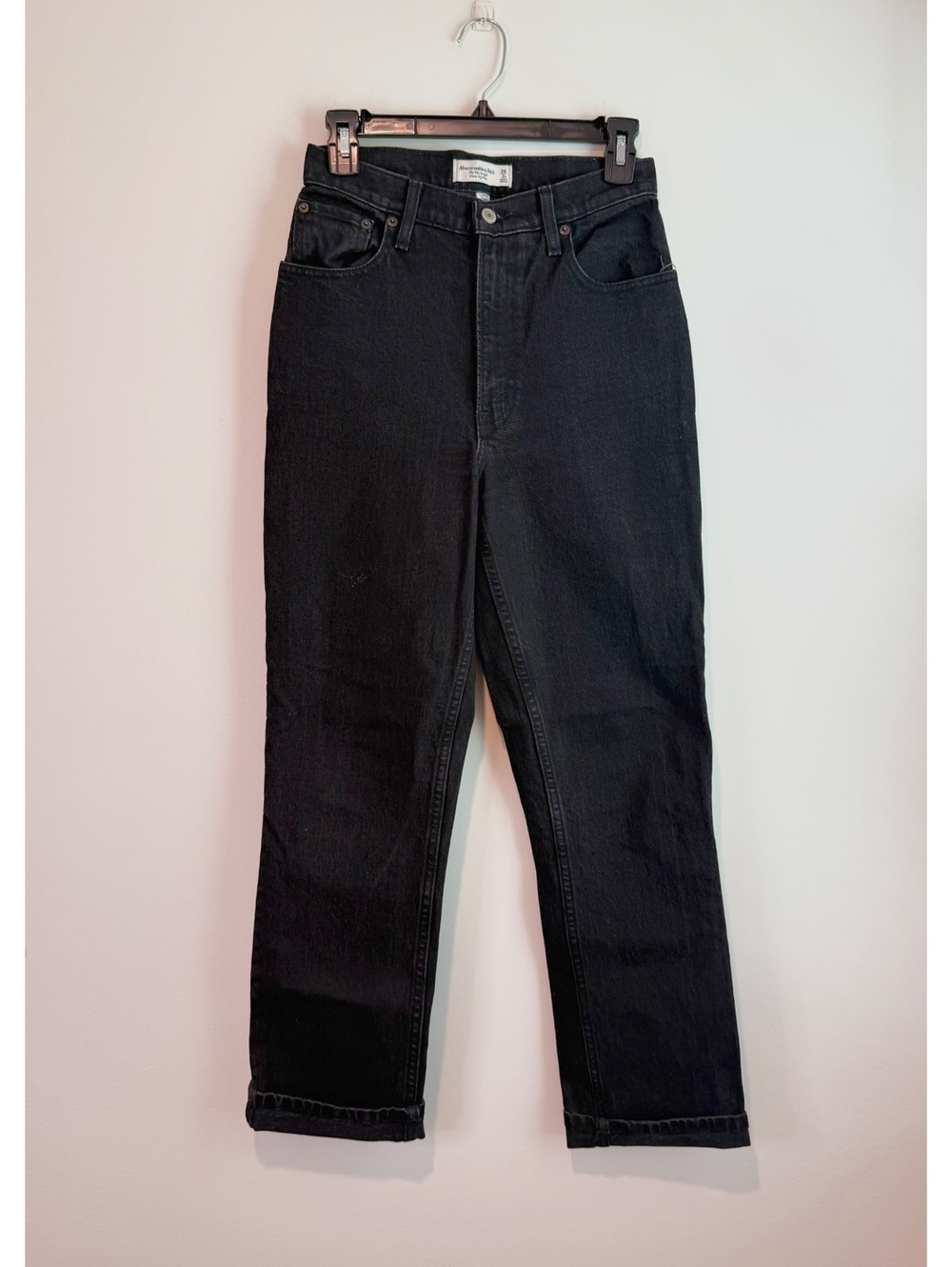 Abercrombie & Fitch The 90s Straight Ultra High Rise Black Jeans Size 2 / 26